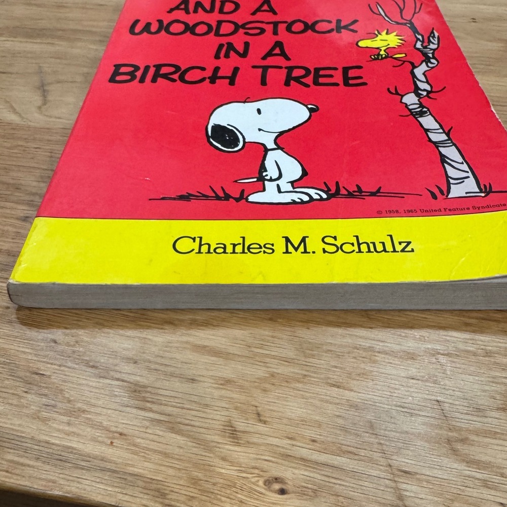 Peanuts Parade 23 And a Woodstock in a Birch Tree Charles Schulz 1979 1st Ed - Picture 11 of 12